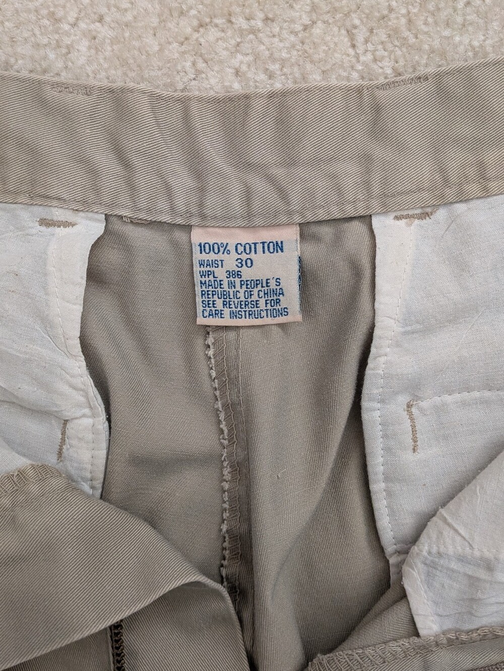 Haggar khaki shorts 30 waist - Picture 7 of 7